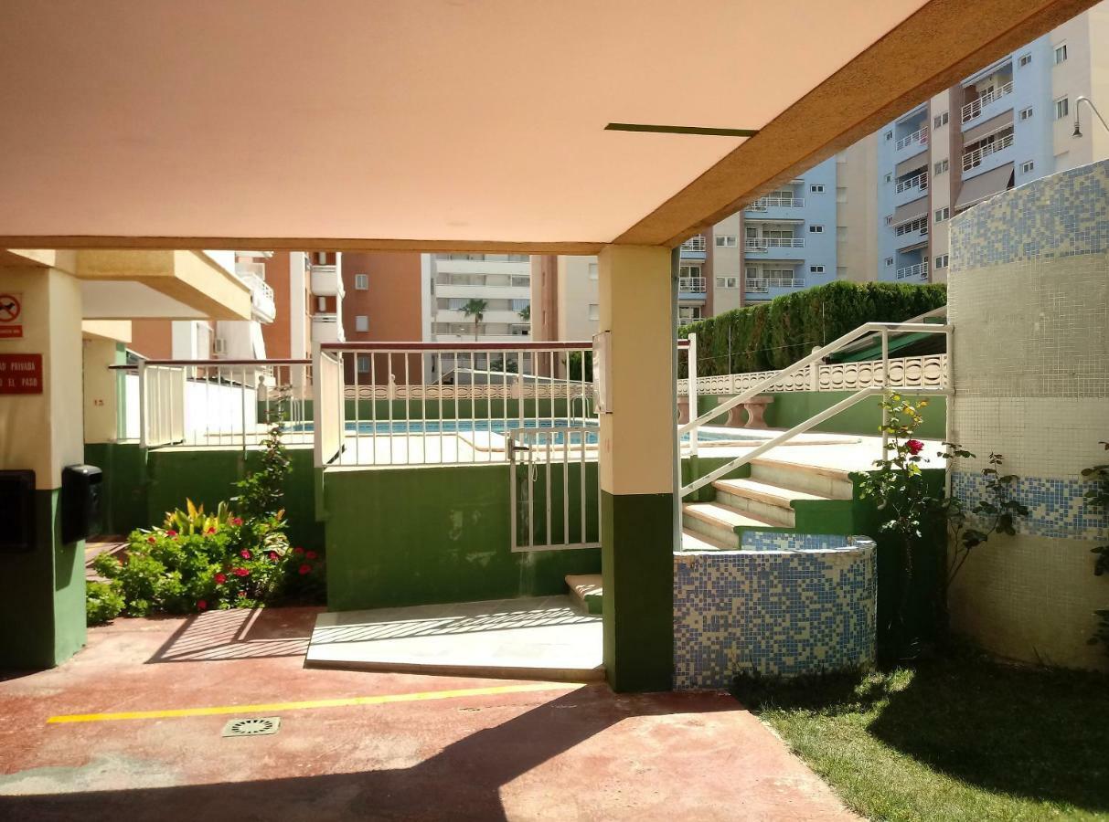 Apartamentos Gandia Grau Y Playa 3000 Exterior foto